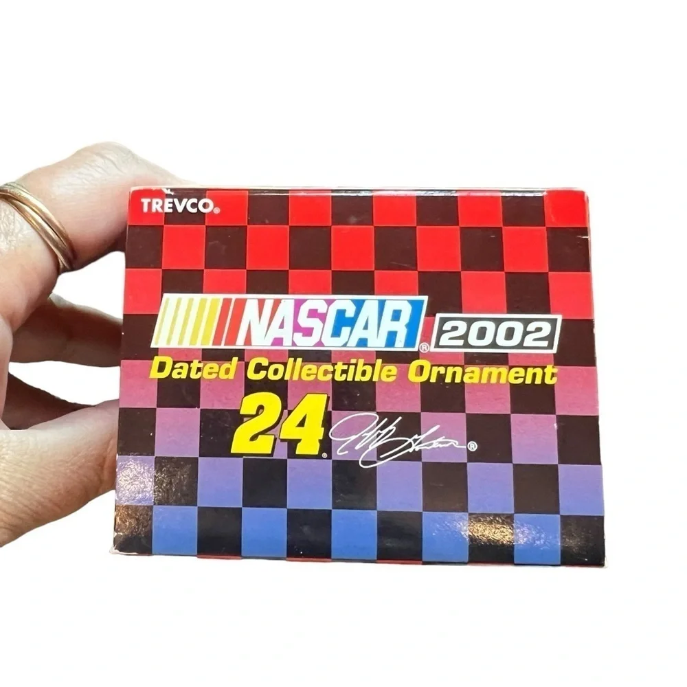 NEW Nascar 2002 Jeff Gordon #24  Collectible Ornament By Trevco Trading Company